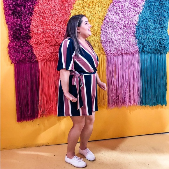 Meet your Posher - Picture 3 of 6